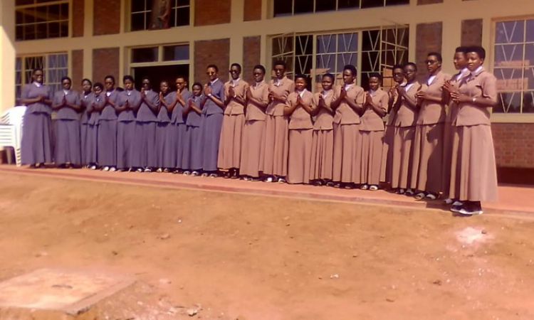 L’Institut « Familles des Disciples du Christ» du Christ: une double allégresse